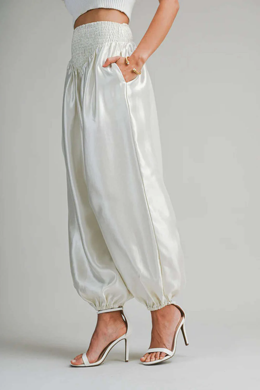 Smocked Pocket Balloon Pants - Image 4