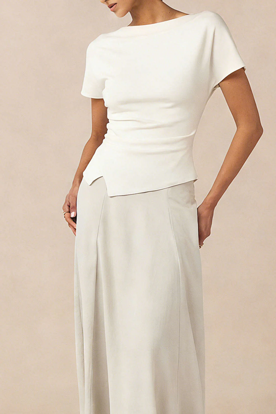 Solid Round Neck Asymmetrical Ruched Short Sleeve T-Shirt